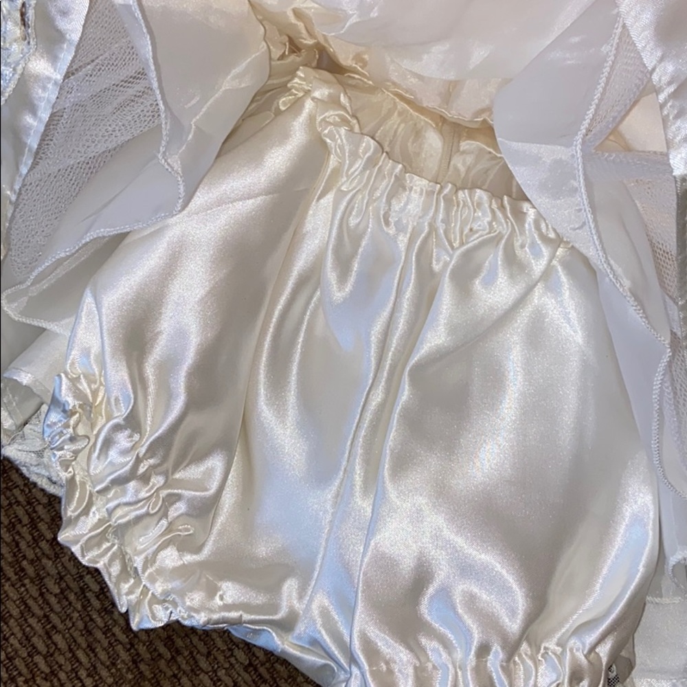 Dress - Picture 2 of 4